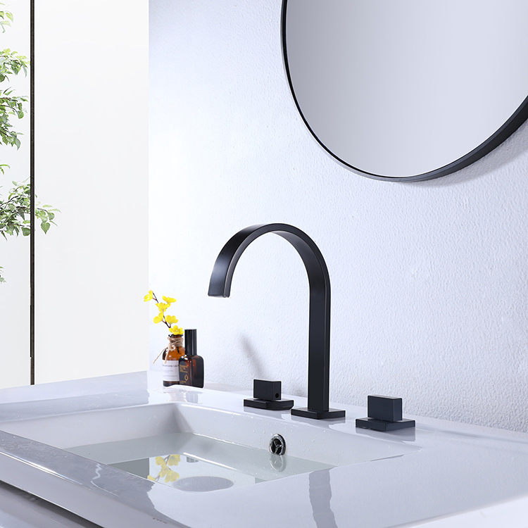 Grifo para lavabo de baño generalizado con 3 orificios y 2 manijas de arco alto