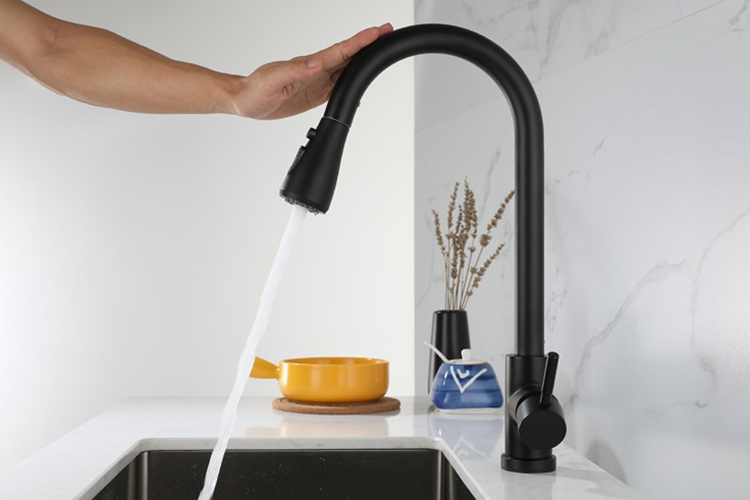 Grifos de cocina extraíbles de acero inoxidable con tacto inteligente giratorio de 360 ​​grados