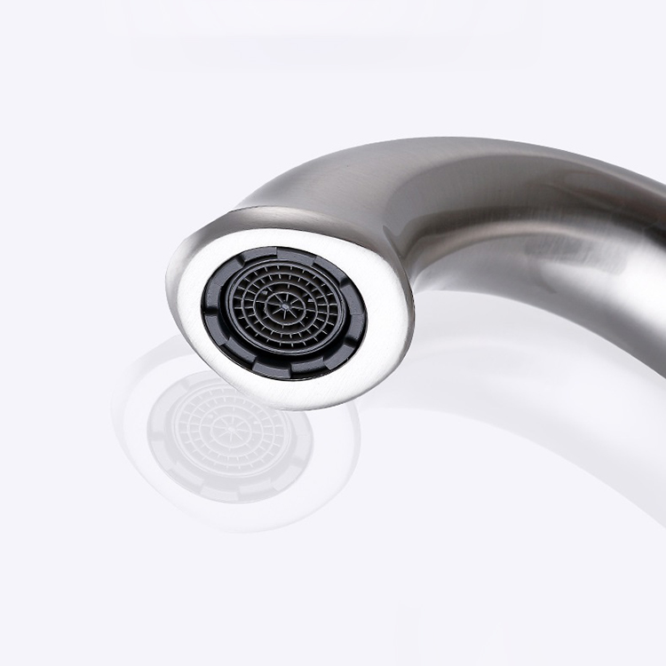 Grifo mezclador para lavabo de baño con 2 manijas y juego central de 4 pulgadas