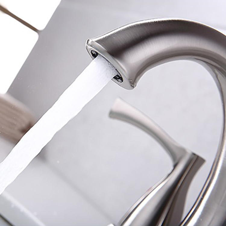 Grifo mezclador para lavabo de baño con 2 manijas y juego central de 4 pulgadas